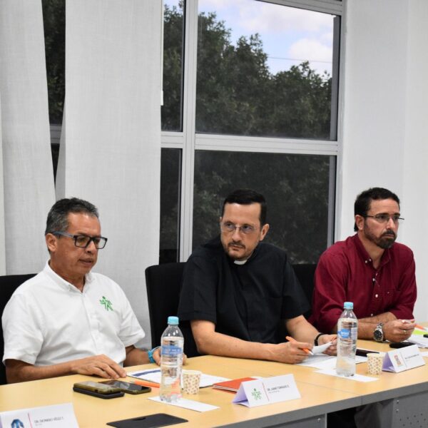 RIESCAR ratifica su liderazgo institucional con la continuidad…