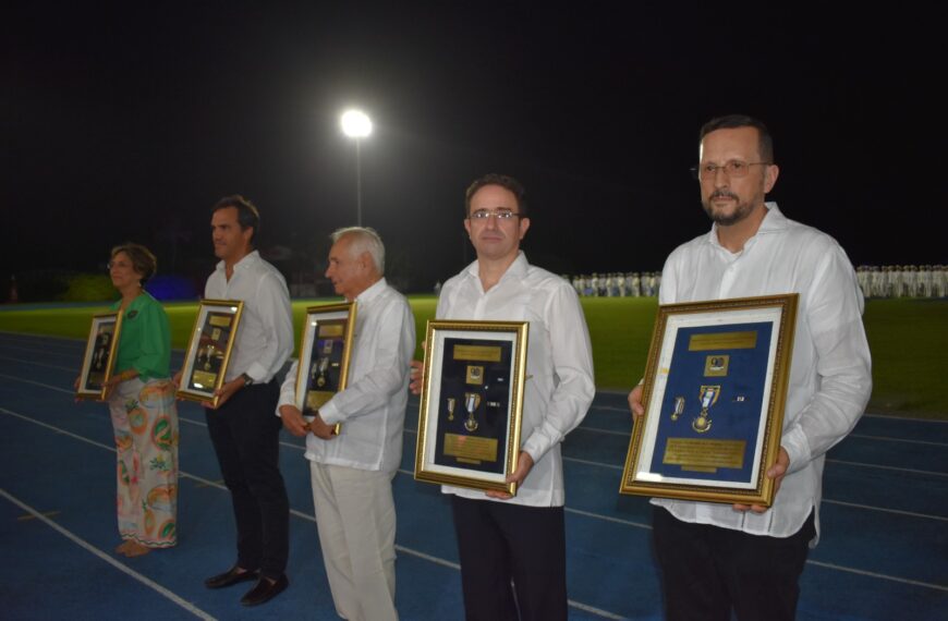 RIESCAR recibe reconocimiento institucional por su compromiso con…