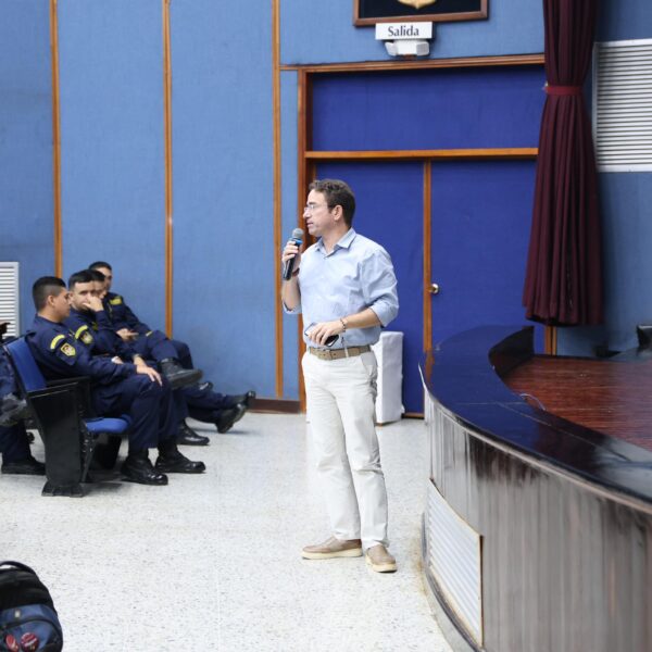 Ciclo de Conferencias: Investigación Aplicada, Transferencia, Tecnología e…